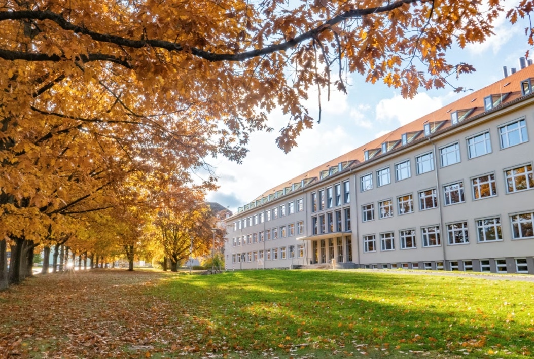 Image-école dédiée